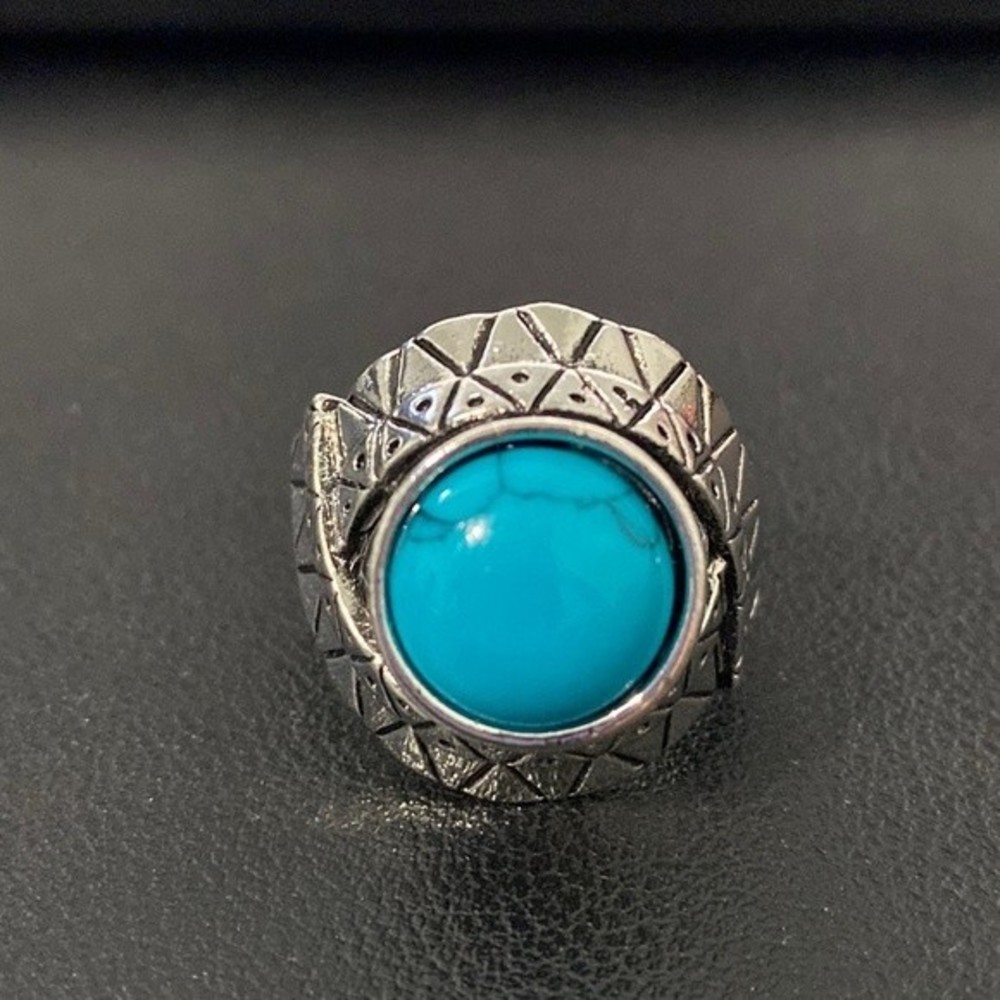 Silver and Turquoise Ring Size 9